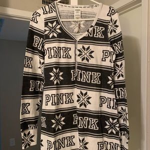 Victoria Secret-Pink Long Sleeve Knit Top